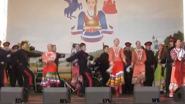 «Завалинка» на фестивале казачьей культуры в парке-заповеднике «Царицино» смотреть онлайн