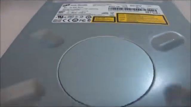 10 H-L Data Storage GBC-H20N CD-RW/DVD-RW SATA Blu-Ray Combo Drives смотреть онлайн