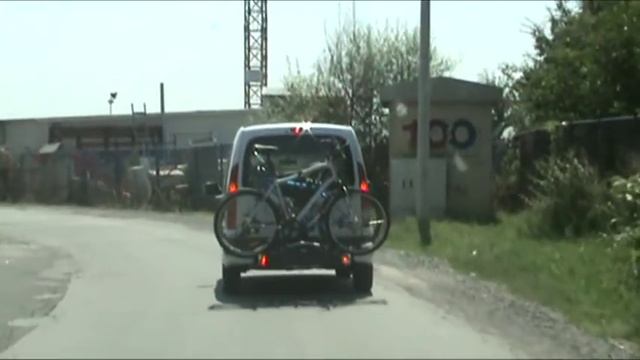 I want to ride my bicycle ;) - Renault Kangoo смотреть онлайн
