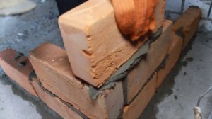 Строительство и ремонт  кладка кирпича в четверть для ванной комнаты