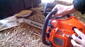 первый запуск  пилы Husqvarna 135