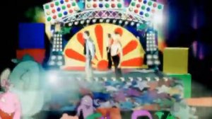 очень классная  песня я плюшевый