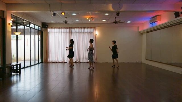 Shape of My Heart - Line Dance (Christina Yang) смотреть онлайн