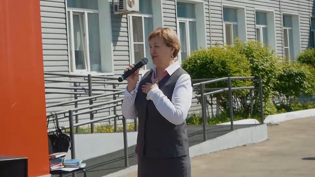 Репортаж Последний звонок 2022 смотреть онлайн