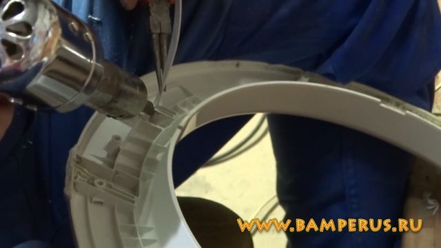 ремонт дверьки стеральной машинки.mp4