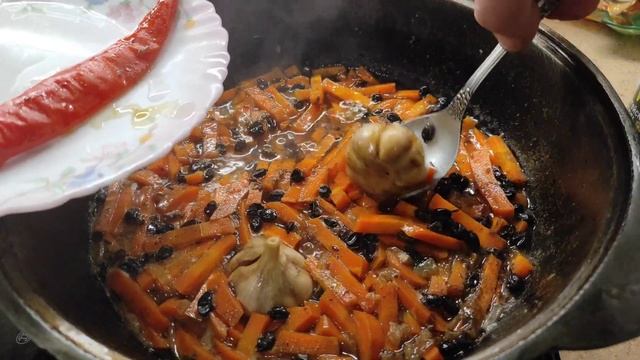 Плов на пол кило риса . Мясо говядина , рис аланга (Узбекистан) . смотреть онлайн