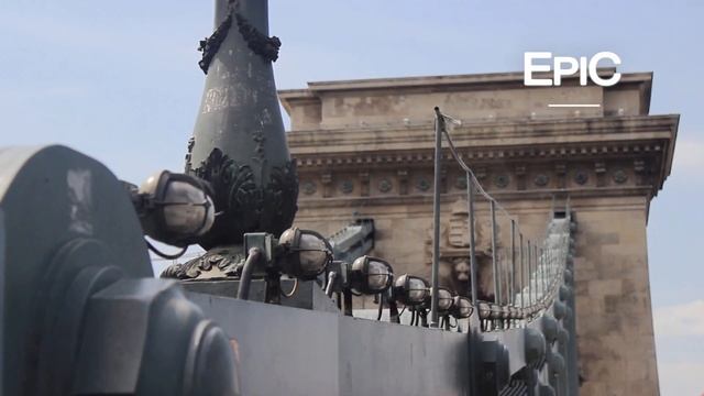 Chain Bridge (Széchenyi Lánchíd) - Budapest, Hungary (HD) смотреть онлайн