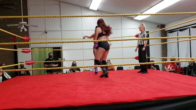 KAYLA CASSIDY VS EVELYN CARTER смотреть онлайн