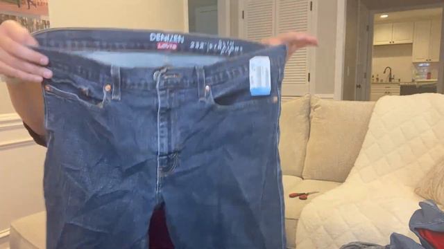 UNSPONSORED REVIEW - America's Thrift Supply Ladies' Jeans Micro Bale - A Total Loss? смотреть онлайн