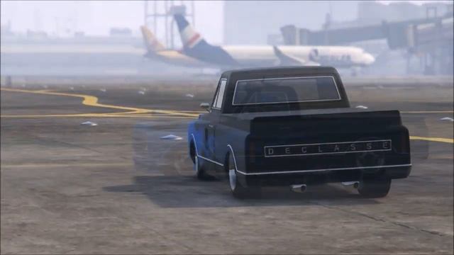 GTA Online - How to wheelie in a Muscle Car смотреть онлайн