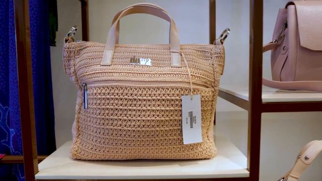 Brand Adventure Indonesia - Berkembang dari Cinta - Mazaraat, Dowa Bag смотреть онлайн