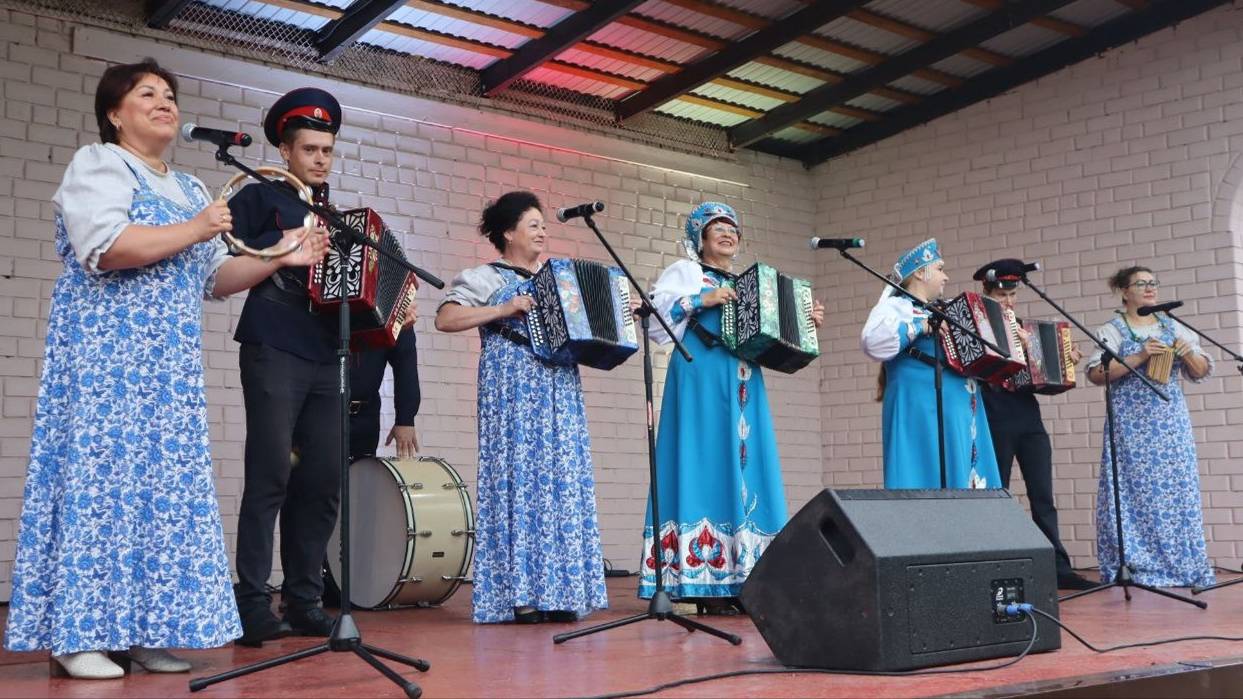 Город воинской Славы смотреть онлайн