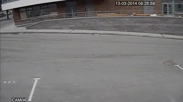 Видеокамера TBC A1485IR Видео День смотреть онлайн