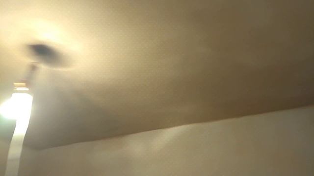 Третий день работы.Ремонт спальни,малярные работы,стены под обои,потолок ремонт под покраску. смотреть онлайн