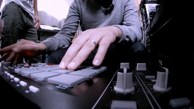 Turbo Studio Sessions Vol. 1.1 - Zombie Nation & The System 700 смотреть онлайн