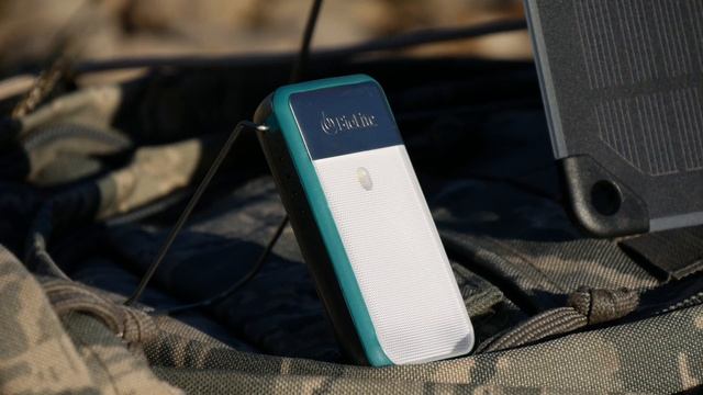 Biolite SolarPanel 5+ And PowerLight Mini