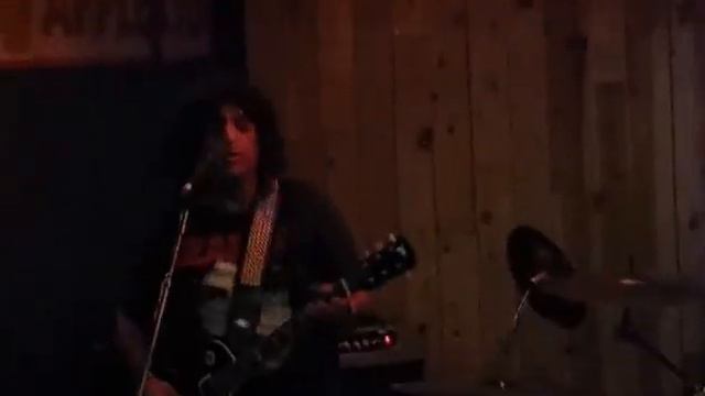 Country Club Saloon, Paradox Drive смотреть онлайн