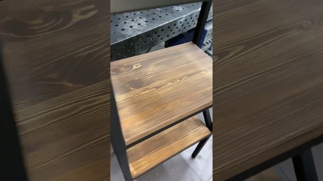 Изготовление стеллажа из металла и дерева / стеллаж из массива сосны #столярка #мебель смотреть онлайн