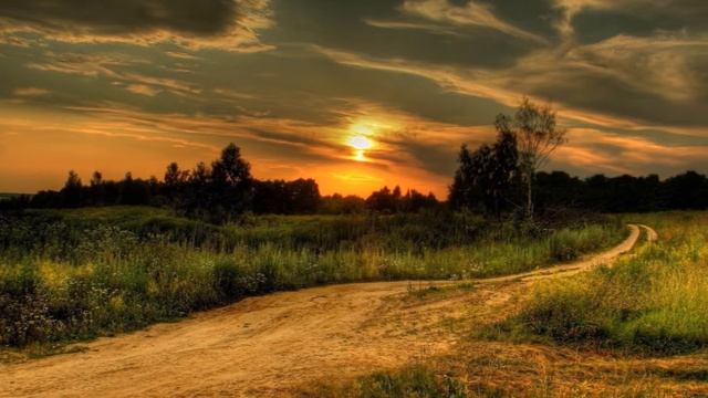 Низкий дом с голубыми ставнями смотреть онлайн