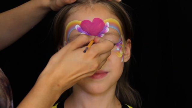 Easy Rainbow Heart Princess — One Stroke Rose Face Painting Tutorial for Beginners смотреть онлайн