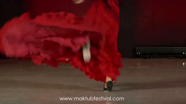 FATIMA FLAMENCO bata de cola смотреть онлайн