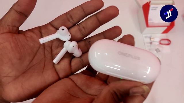 OnePlus Buds Z Unboxing & OnePlus Buds Comparison | Best TWS Earphones Under ₹3000 | Impressive смотреть онлайн