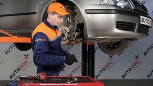 Как да сменим предна стойка на стабилизатор на SKODA OCTAVIA 1U [ИНСТРУКЦИЯ]