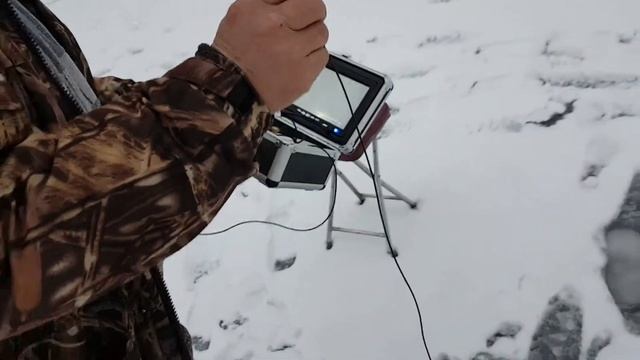 Подводная камера. Съемка зимой.