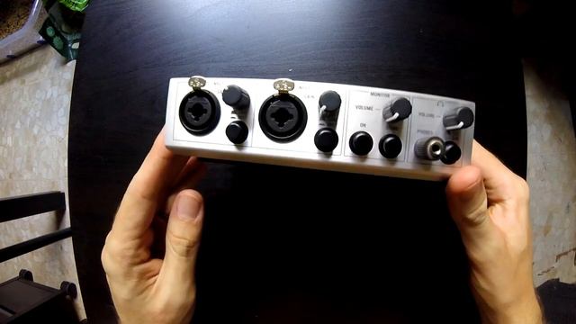 NATIVE INSTRUMENTS KOMPLETE AUDIO 6 | Review en español смотреть онлайн