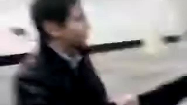 Гопники встретили Рому Жёлудя. смотреть онлайн