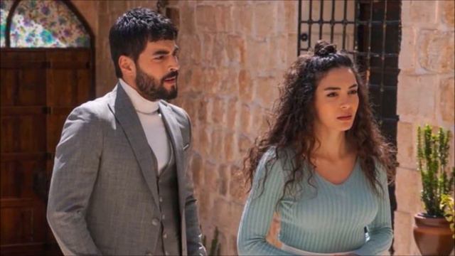 movimiento interesante смотреть онлайн