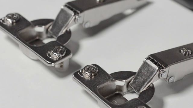 Установка петель Titus EasyFix и демпфера Glissando TL2 смотреть онлайн