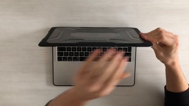 SUPCASE BUMPER CASE FOR MACBOOK AIR