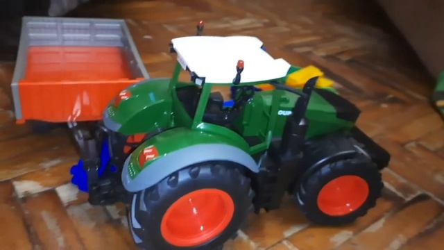 Радиоуправляемый сельскохозяйственный трактор RC Car Double Eagle масштаб 1:16 - E351-003 смотреть онлайн