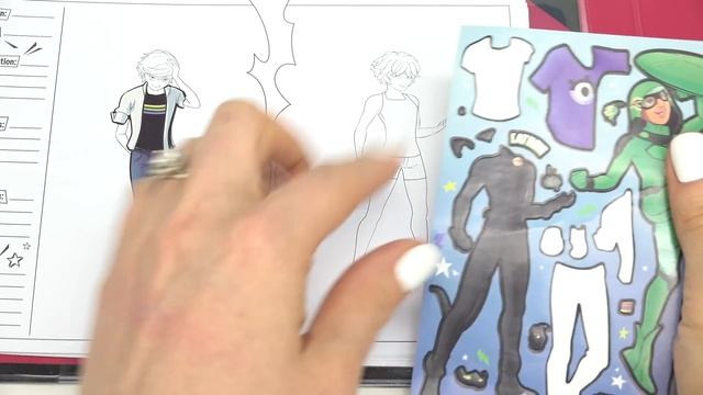 Miraculous Ladybug DIY Fashion Sketchbook with Cat Noir, Rena Rouge, and Carapace смотреть онлайн