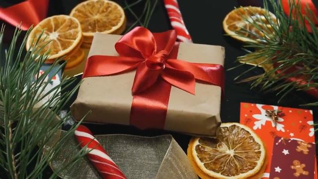 Новогодняя мелодия 19.Relaxing Christmas Carol Music ? Best Christmas Song смотреть онлайн