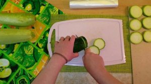 Пять способов заморозки кабачков