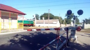 Электричка ЭР2Р-711 На переезде (Станция Луганск)