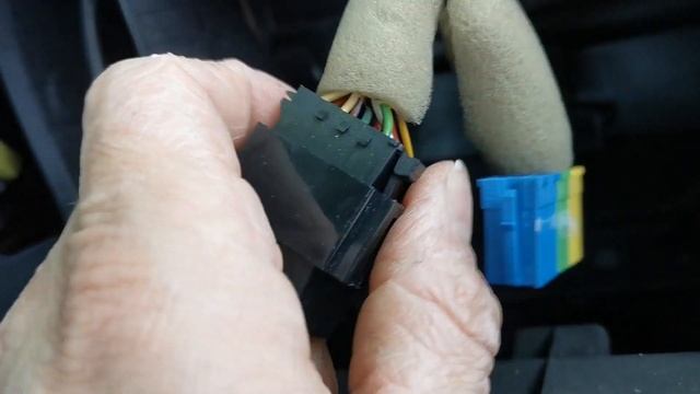 Radio Removal THE EASY WAY - Nissan Micra K12 смотреть онлайн