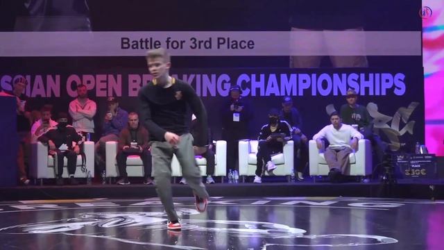 Grom (Outstanding) vs Bumblebee (Outstanding) ★ 3rd Place Battle BBoys Solo ★ 2021 ROBC x WDSF смотреть онлайн