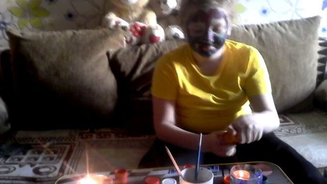 Только 8 слоёв гуаши на лице смотреть онлайн