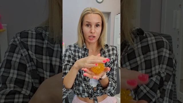 Как убрать морщины на лбу. Массажный мячик. смотреть онлайн