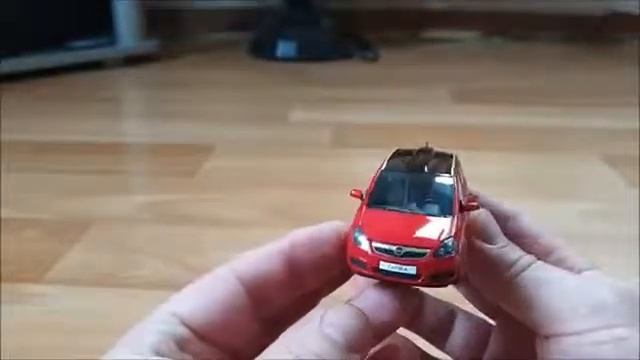 Opel Zafira, Minichamps 1:43 Scale