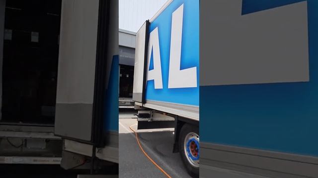 Электрогрузовик VOLVO смотреть онлайн