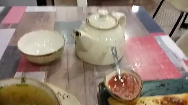 Мой первый ужин в Стамбуле !Все очень вкусно и настоящее!Я почти дома там в Туркмении!