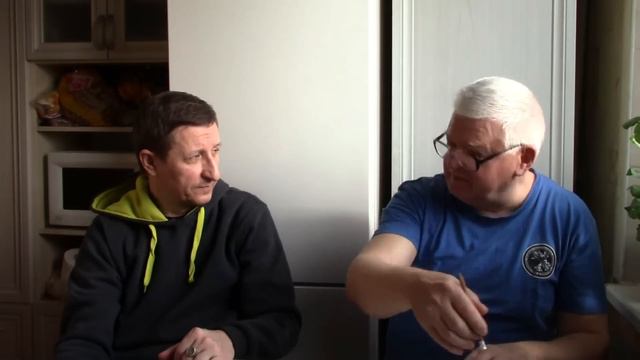 Какой же улей лучше? Дерево или ППУ? 6,8,10,ИЛИ 12 Рамок? смотреть онлайн