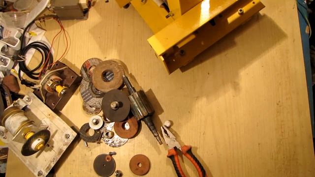 Насадка на точило под круг. Хитрости. Изменения. Удобство и универсальность смотреть онлайн