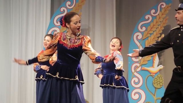 Центр ФАРН. Фестиваль «Ирон бæгæны 2017». Фрагмент 14.mp4 смотреть онлайн