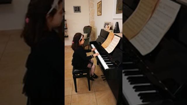 Agnone Cecilia “ XXXII Concorso pianistico per giovanissimi Antonio Trombone" смотреть онлайн