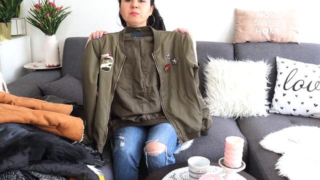 РАЗХЛАМЛЕНИЕ, ВЫБРАСЫВАЮ ОДЕЖДУ , CLOSET CLEAN OUT 2021 ?? смотреть онлайн